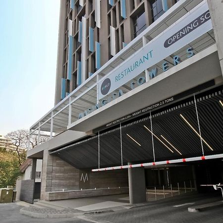 Sandton Apartment 15 West Road South Johannesburg Exterior photo